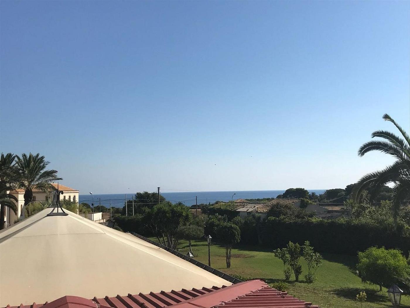 Isola Charm B&B - A Historic Villa Near Punta Del Pero Beach Syracuse Exterior foto