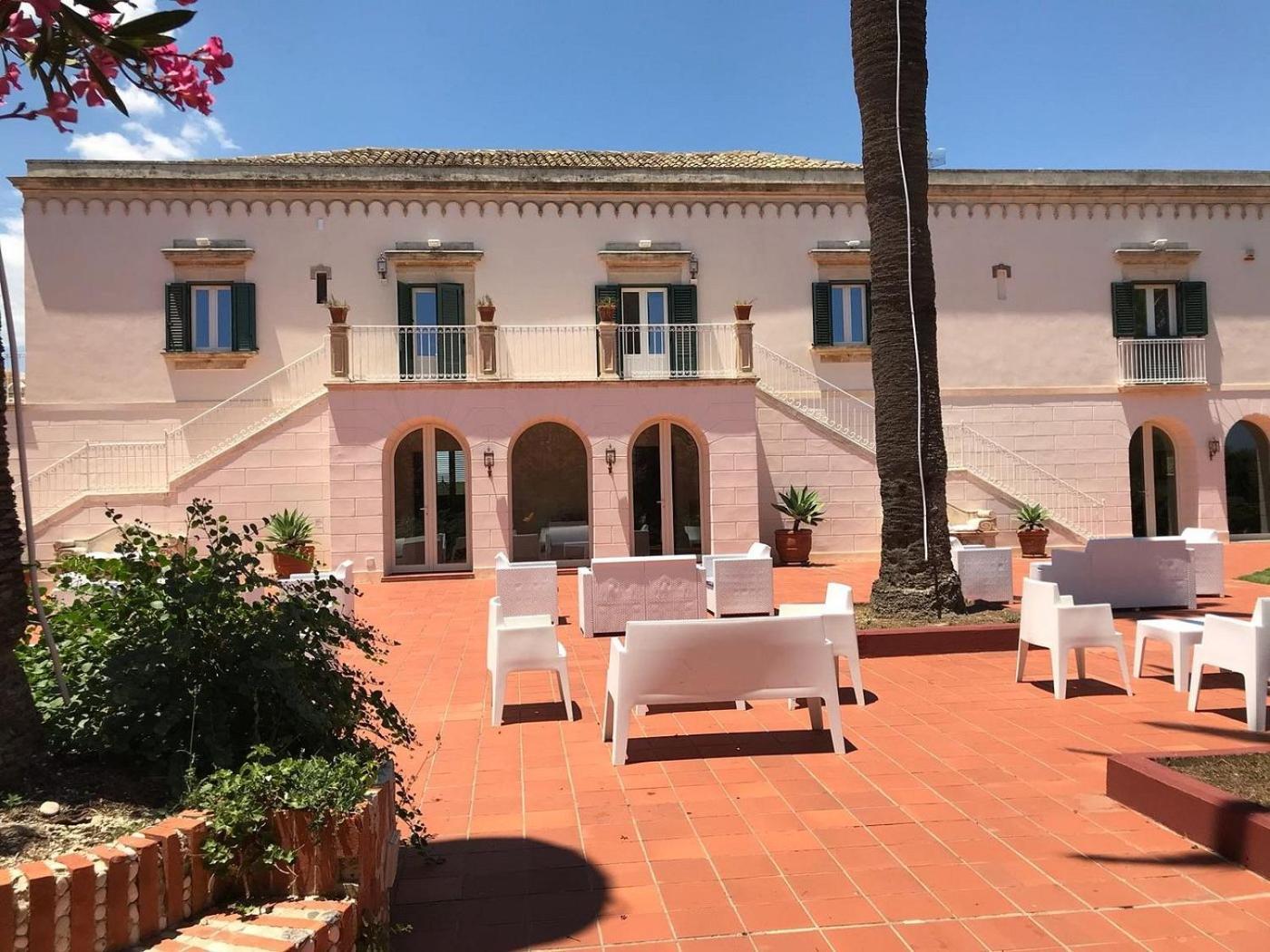 Isola Charm B&B - A Historic Villa Near Punta Del Pero Beach Syracuse Exterior foto