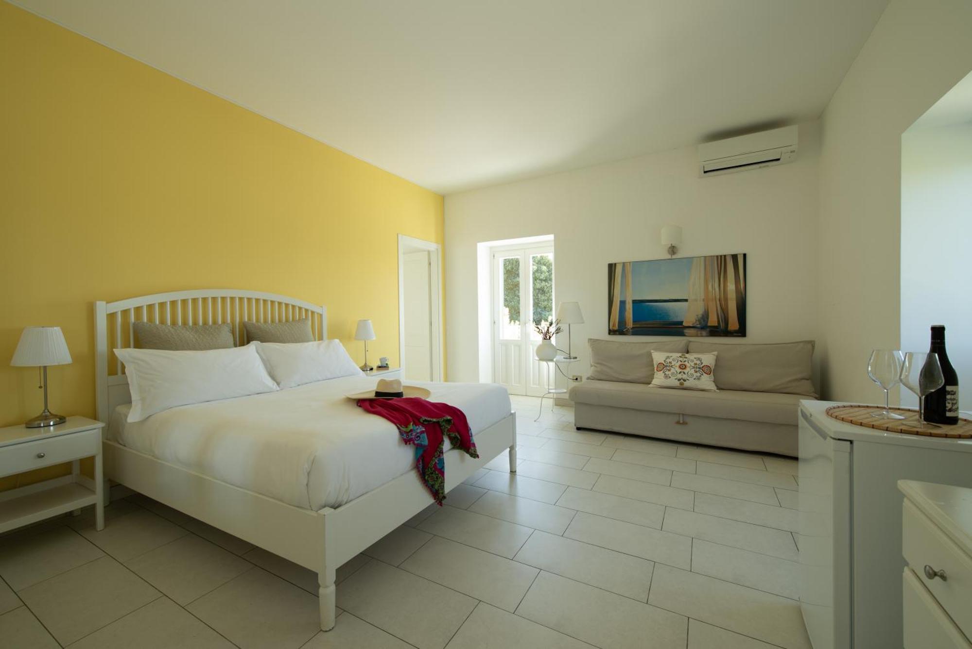 Isola Charm B&B - A Historic Villa Near Punta Del Pero Beach Syracuse Exterior foto