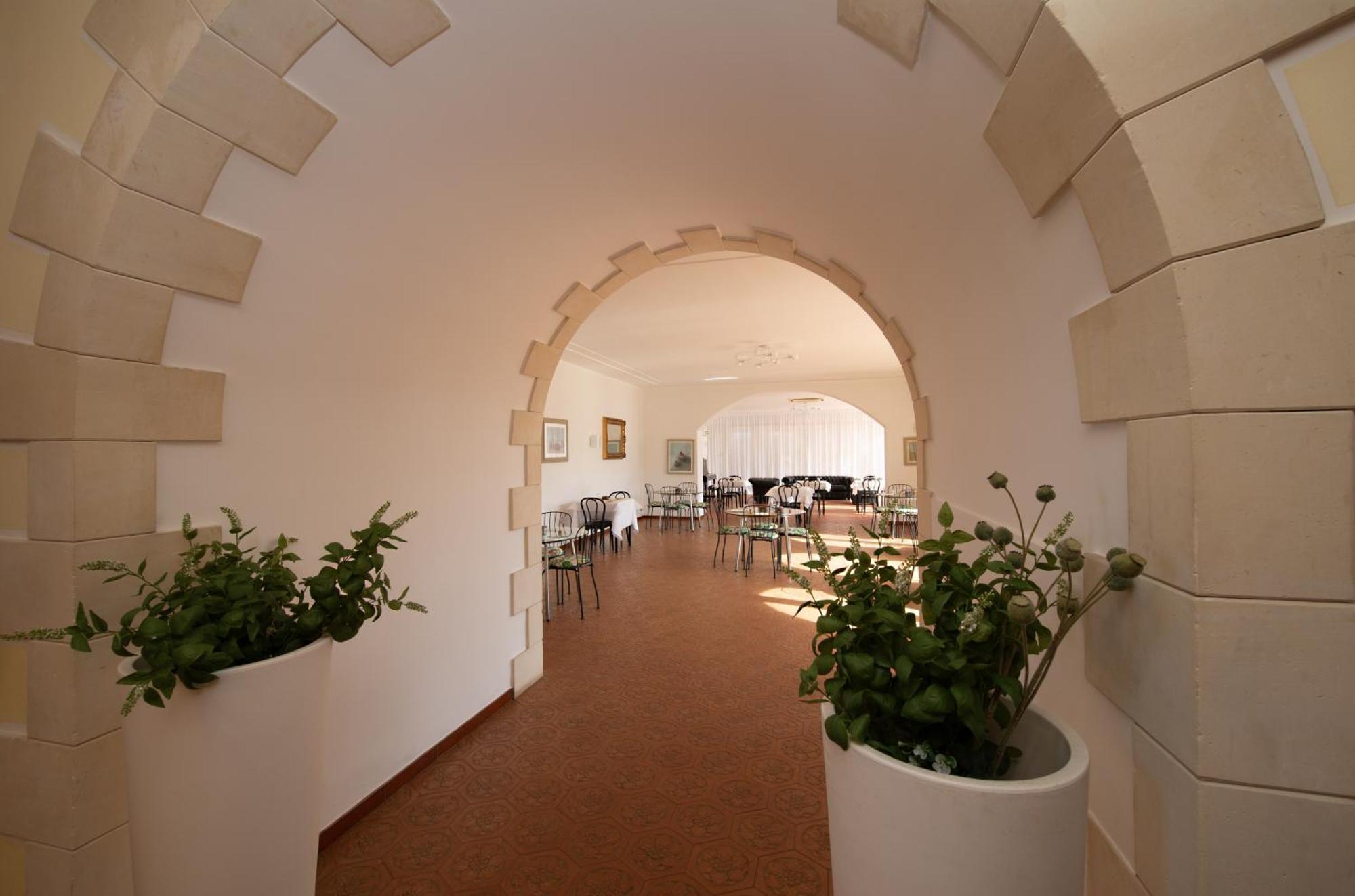 Isola Charm B&B - A Historic Villa Near Punta Del Pero Beach Syracuse Exterior foto