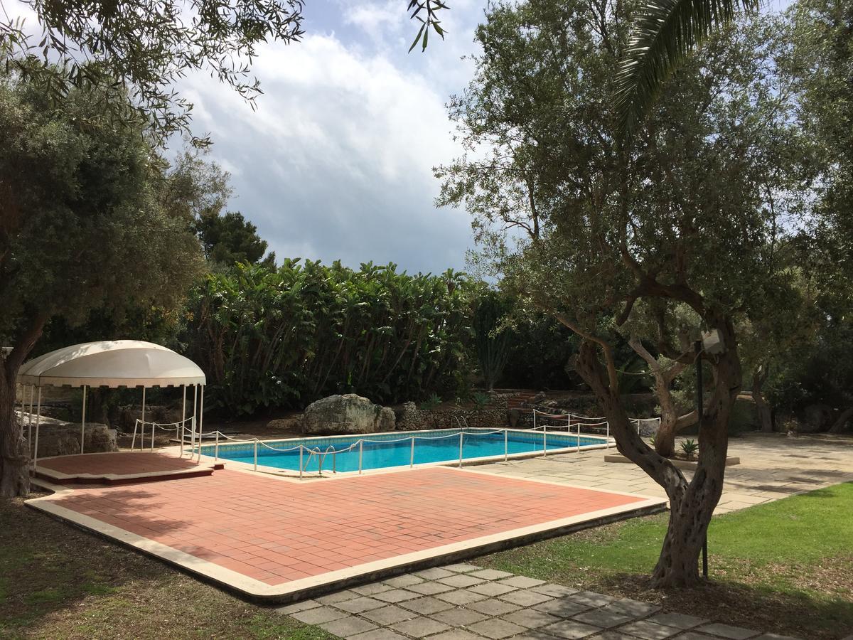 Isola Charm B&B - A Historic Villa Near Punta Del Pero Beach Syracuse Exterior foto